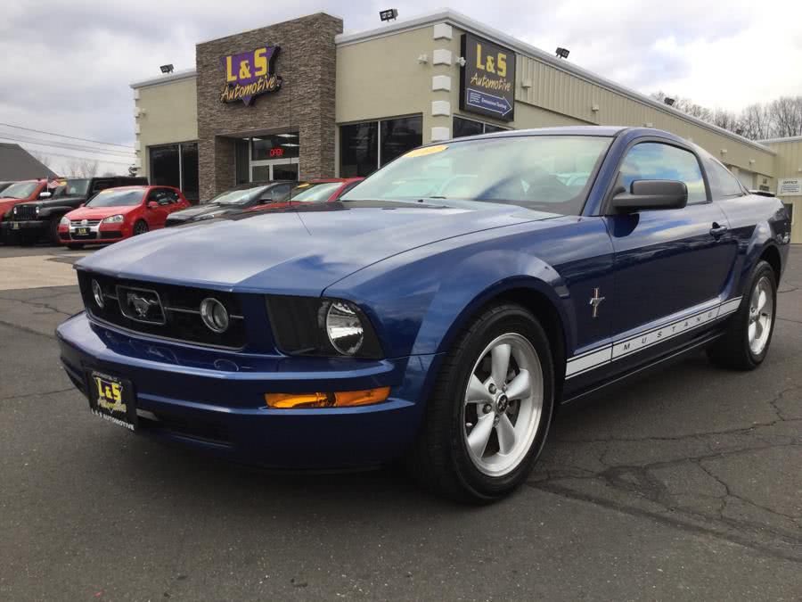 2007 Ford Mustang 2dr Cpe Premium, available for sale in Plantsville, Connecticut | L&S Automotive LLC. Plantsville, Connecticut