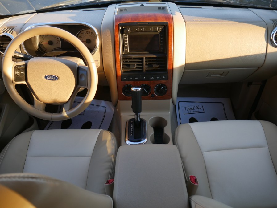 2007 Ford Explorer 4WD 4dr V6 Eddie Bauer, available for sale in Huntington Station, New York | My Auto Inc.. Huntington Station, New York 2007 Ford Explorer 4WD 4dr V6 Eddie Bauer, available for sale in Huntington Station, New York | My Auto Inc.. Huntington Station, New York