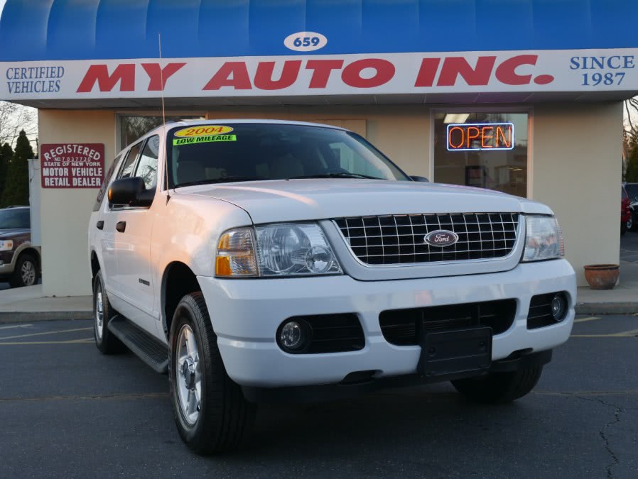 Used 2004 Ford Explorer in Huntington Station, New York | My Auto Inc.. Huntington Station, New York