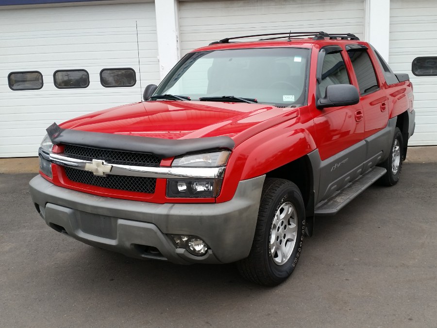 Used Chevrolet Avalanche 1500 5dr Crew Cab 130" WB 4WD 2002 | Action Automotive. Berlin, Connecticut