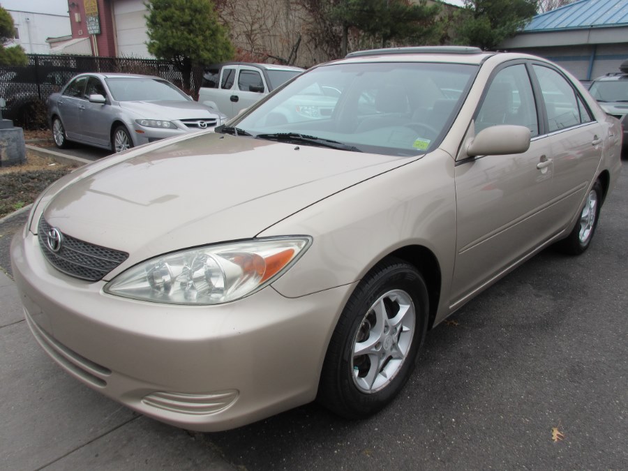 2002 Toyota Camry 4dr Sdn LE Auto (Natl), available for sale in Lynbrook, New York | ACA Auto Sales. Lynbrook, New York