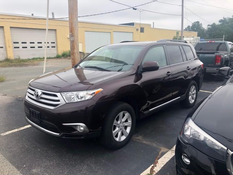 2012 Toyota Highlander 4WD 4dr V6 (Natl), available for sale in Brockton, Massachusetts | Capital Lease and Finance. Brockton, Massachusetts