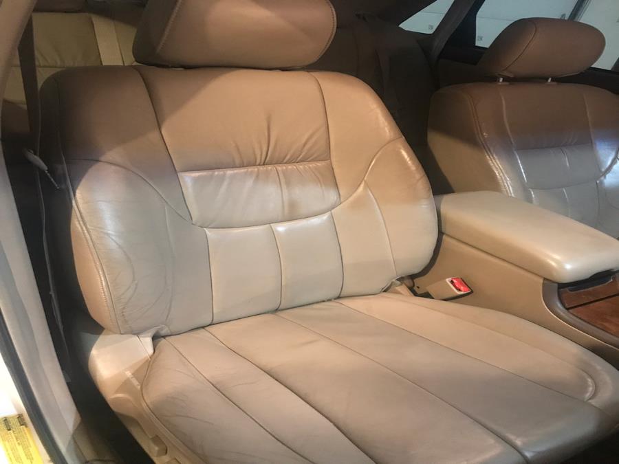 2001 Toyota Avalon XL photo