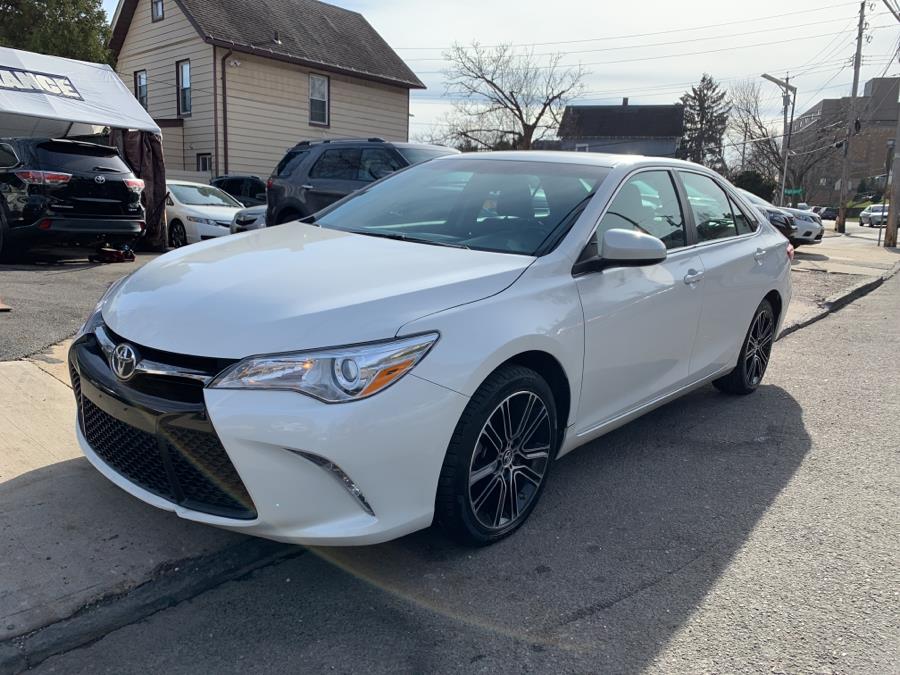 2016 Toyota Camry 4dr Sdn I4 Auto SE w/Special Edition Pkg (Natl), available for sale in Port Chester, New York | JC Lopez Auto Sales Corp. Port Chester, New York