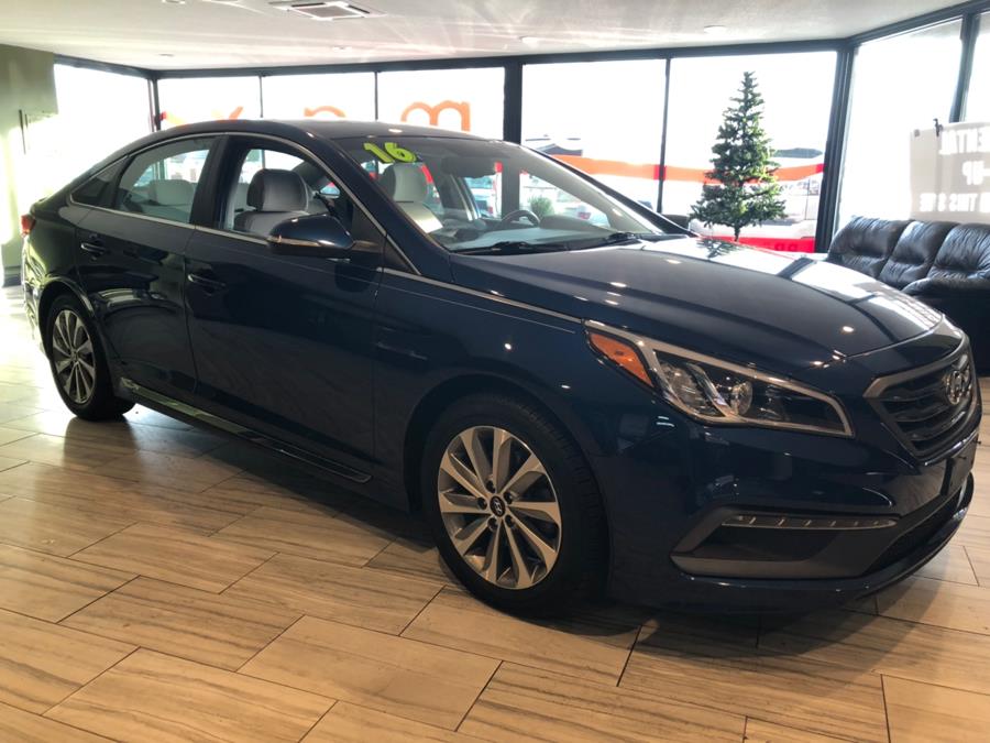 2016 Hyundai Sonata 4dr Sdn 2.4L Sport, available for sale in West Hartford, Connecticut | AutoMax. West Hartford, Connecticut 2016 Hyundai Sonata 4dr Sdn 2.4L Sport, available for sale in West Hartford, Connecticut | AutoMax. West Hartford, Connecticut