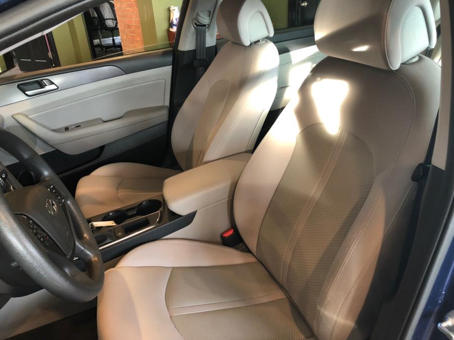 2016 Hyundai Sonata 4dr Sdn 2.4L Sport, available for sale in West Hartford, Connecticut | AutoMax. West Hartford, Connecticut 2016 Hyundai Sonata 4dr Sdn 2.4L Sport, available for sale in West Hartford, Connecticut | AutoMax. West Hartford, Connecticut