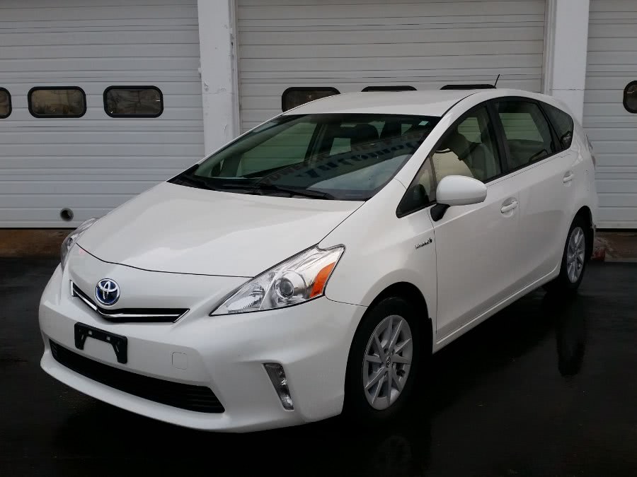 2012 Toyota Prius v 5dr Wgn Three (Natl), available for sale in Berlin, Connecticut | Action Automotive. Berlin, Connecticut