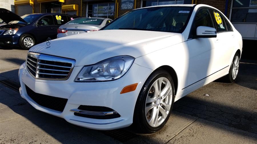 2013 Mercedes-Benz C-Class 4dr Sdn C300 Luxury 4MATIC, available for sale in Bronx, New York | New York Motors Group Solutions LLC. Bronx, New York