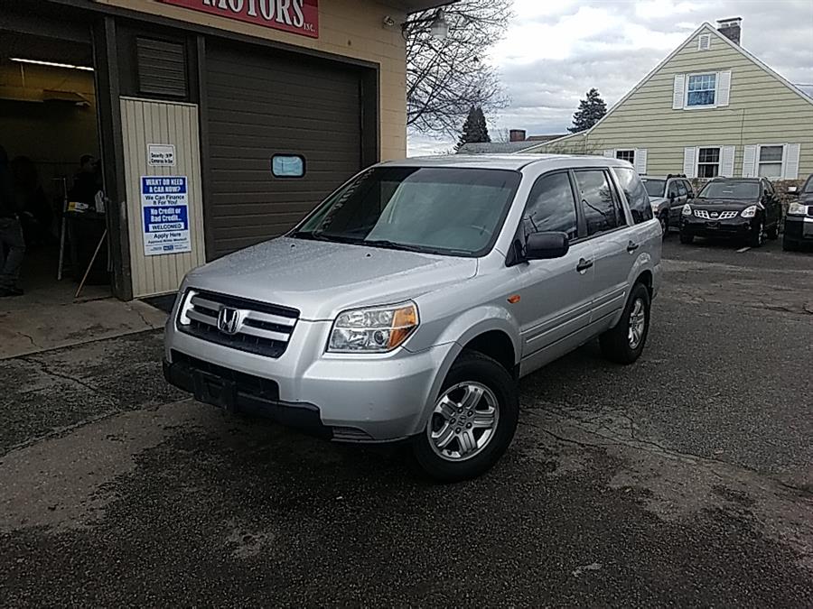 2007 Honda Pilot 2WD 4dr LX, available for sale in Springfield, Massachusetts | Absolute Motors Inc. Springfield, Massachusetts