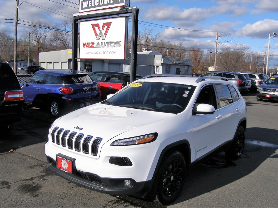 2017 Jeep Cherokee Latitude 4x4, available for sale in Stratford, Connecticut | Wiz Leasing Inc. Stratford, Connecticut
