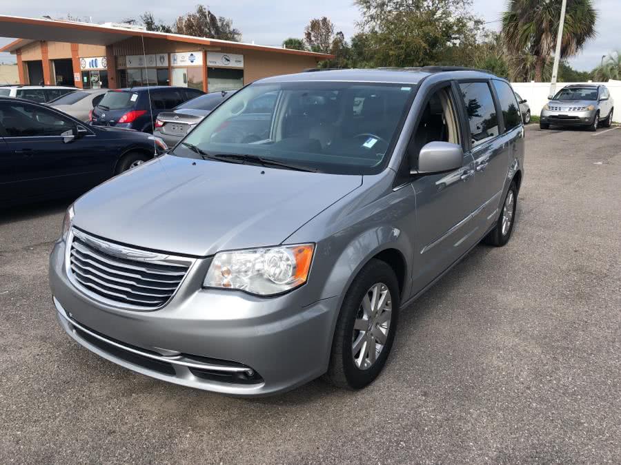 2015 Chrysler Town & Country 4dr Wgn Touring, available for sale in Kissimmee, Florida | Central florida Auto Trader. Kissimmee, Florida