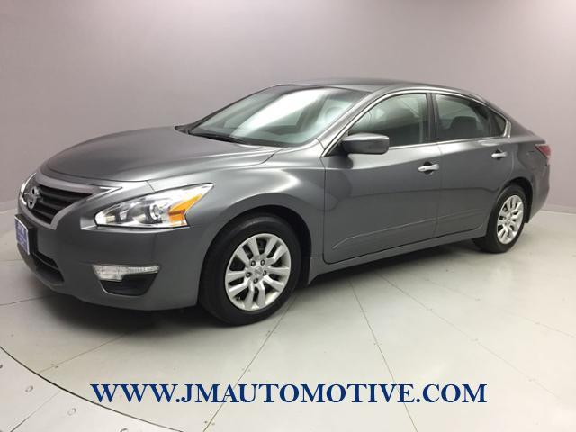2015 Nissan Altima 4dr Sdn I4 2.5 S, available for sale in Naugatuck, Connecticut | J&M Automotive Sls&Svc LLC. Naugatuck, Connecticut