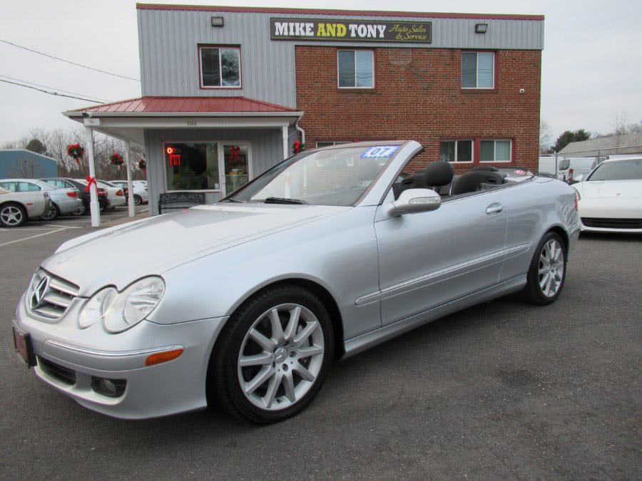 2007 Mercedes-Benz CLK-Class 2dr Cabriolet 3.5L, available for sale in South Windsor, Connecticut | Mike And Tony Auto Sales, Inc. South Windsor, Connecticut