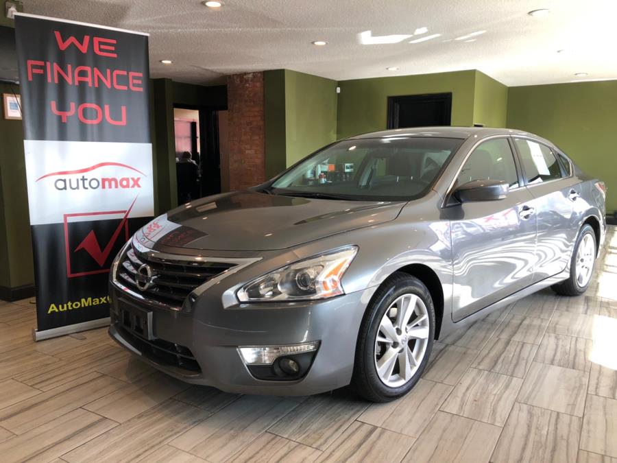 2015 Nissan Altima 4dr Sdn I4 2.5 S, available for sale in West Hartford, Connecticut | AutoMax. West Hartford, Connecticut