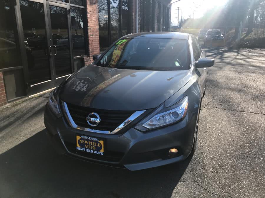 2017 Nissan Altima 2.5 sv Sedan, available for sale in Middletown, Connecticut | Newfield Auto Sales. Middletown, Connecticut