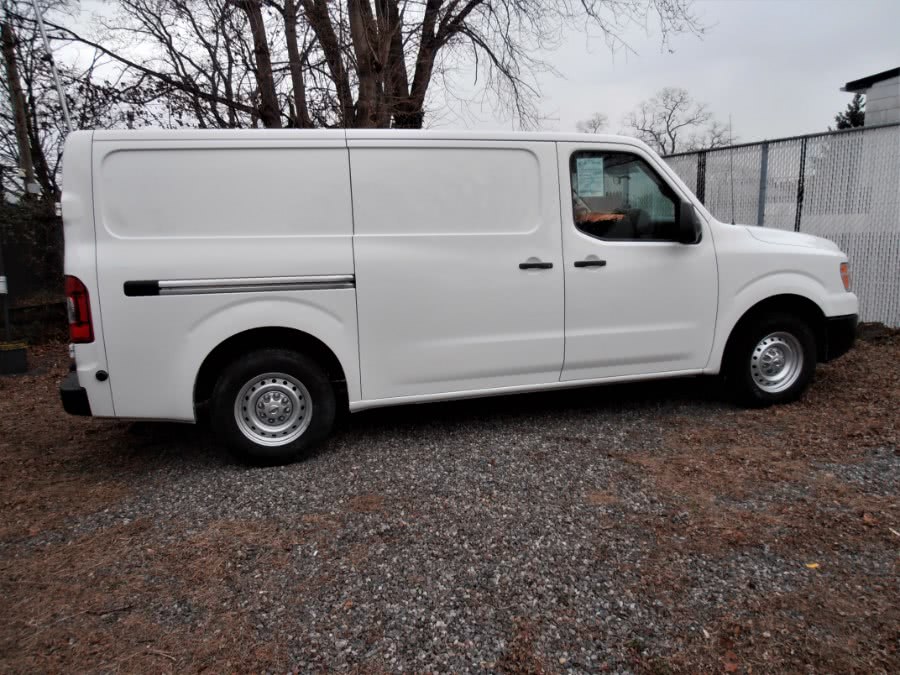 2017 Nissan NV 2500HD REG ROOF CARGO NV2500 HD Standard Roof V6 S, available for sale in COPIAGUE, New York | Warwick Auto Sales Inc. COPIAGUE, New York
