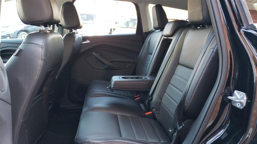 2016 Ford Escape 4WD 4dr Titanium, available for sale in Waterbury, Connecticut | National Auto Brokers, Inc.. Waterbury, Connecticut 2016 Ford Escape 4WD 4dr Titanium, available for sale in Waterbury, Connecticut | National Auto Brokers, Inc.. Waterbury, Connecticut