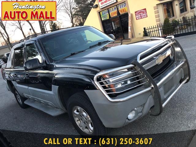2002 Chevrolet Avalanche 1500 5dr Crew Cab 130" WB 4WD, available for sale in Huntington Station, New York | Huntington Auto Mall. Huntington Station, New York