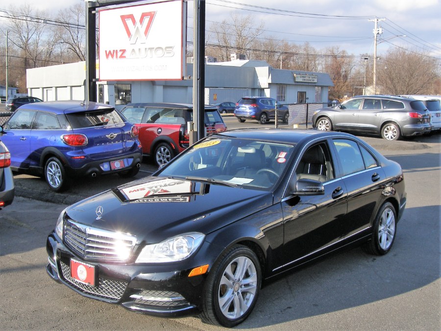 2013 Mercedes-Benz C-Class 4dr Sdn C300 Luxury 4MATIC, available for sale in Stratford, Connecticut | Wiz Leasing Inc. Stratford, Connecticut