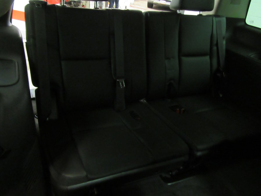 Used GMC Yukon 4WD 4dr 1500 SLT 2013 | Royalty Auto Sales. Little Ferry, New Jersey Used GMC Yukon 4WD 4dr 1500 SLT 2013 | Royalty Auto Sales. Little Ferry, New Jersey