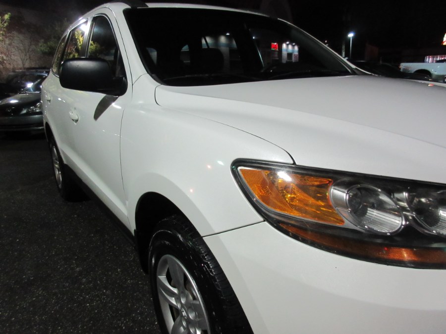 2009 Hyundai Santa Fe GLS, available for sale in Lynbrook, New York | ACA Auto Sales. Lynbrook, New York 2009 Hyundai Santa Fe GLS, available for sale in Lynbrook, New York | ACA Auto Sales. Lynbrook, New York