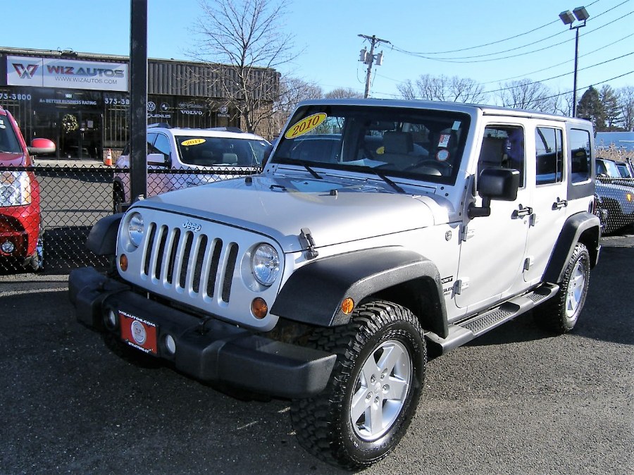2010 Jeep Wrangler Unlimited 4WD 4dr Sport, available for sale in Stratford, Connecticut | Wiz Leasing Inc. Stratford, Connecticut