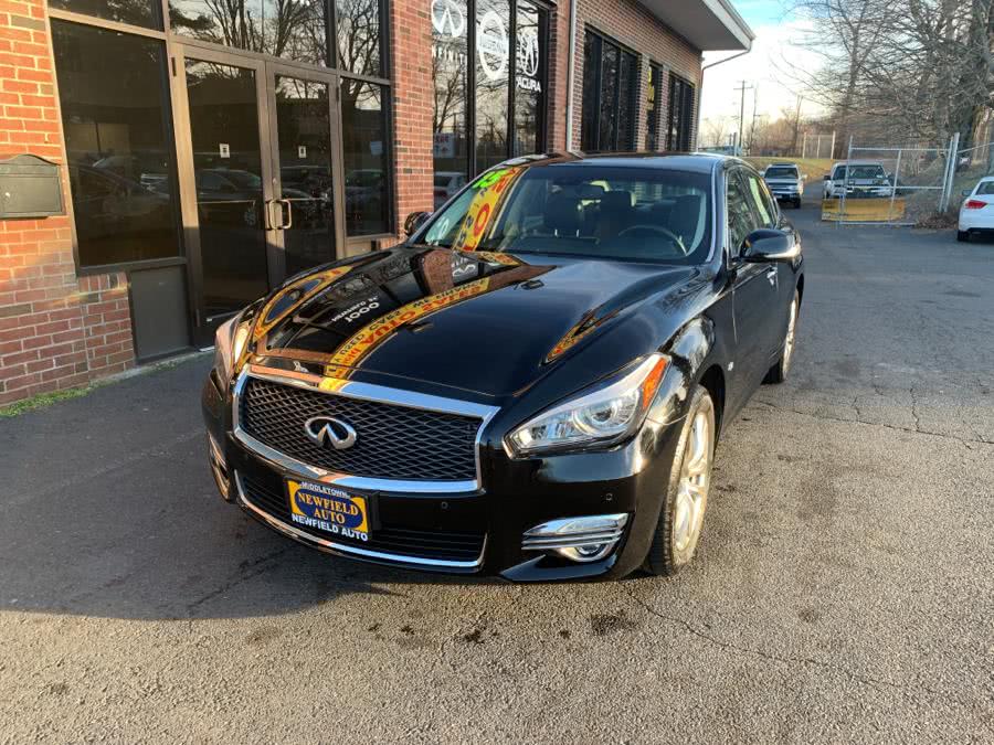 2015 INFINITI Q70 4dr Sdn V6 AWD, available for sale in Middletown, Connecticut | Newfield Auto Sales. Middletown, Connecticut