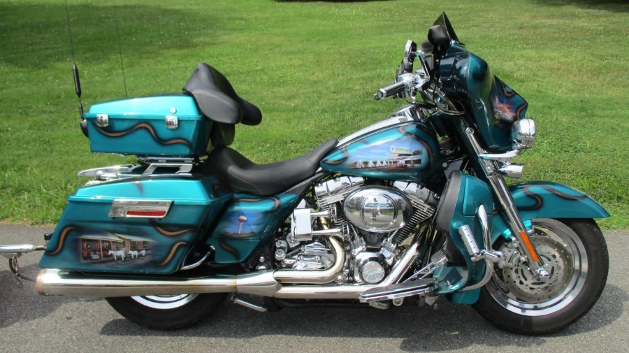 2005 Harley Davidson Screamin Eagle MOTORCYCLE, available for sale in Bronx, New York | TNT Auto Sales USA inc. Bronx, New York 2005 Harley Davidson Screamin Eagle MOTORCYCLE, available for sale in Bronx, New York | TNT Auto Sales USA inc. Bronx, New York