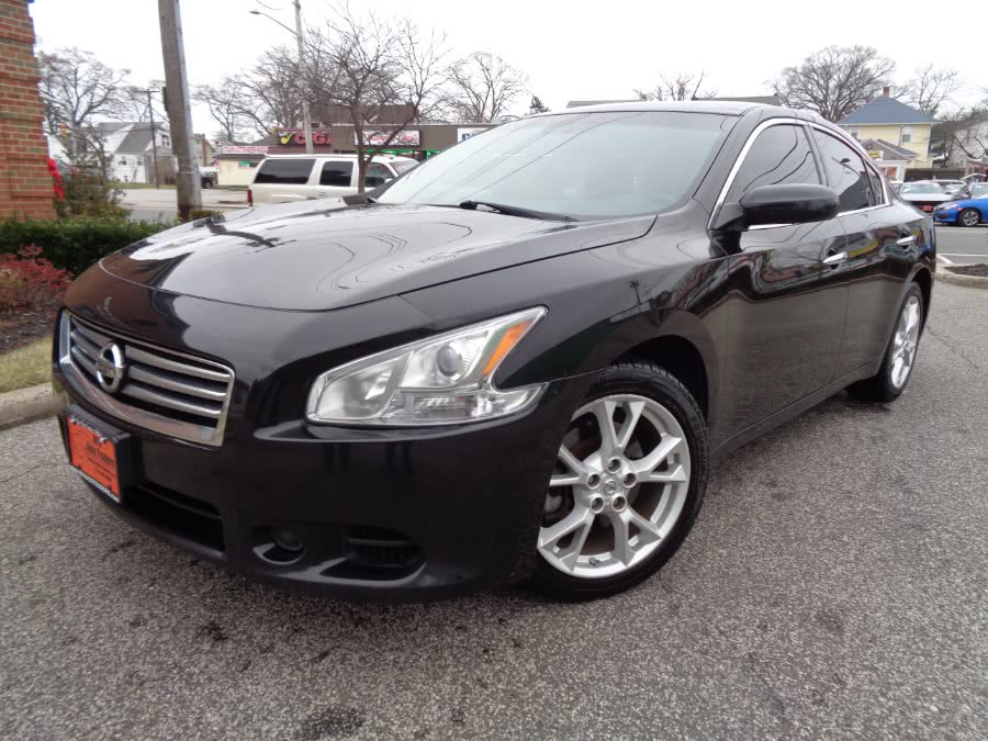 2014 Nissan Maxima 4dr Sdn 3.5 SV w/Premium Pkg, available for sale in Valley Stream, New York | NY Auto Traders. Valley Stream, New York