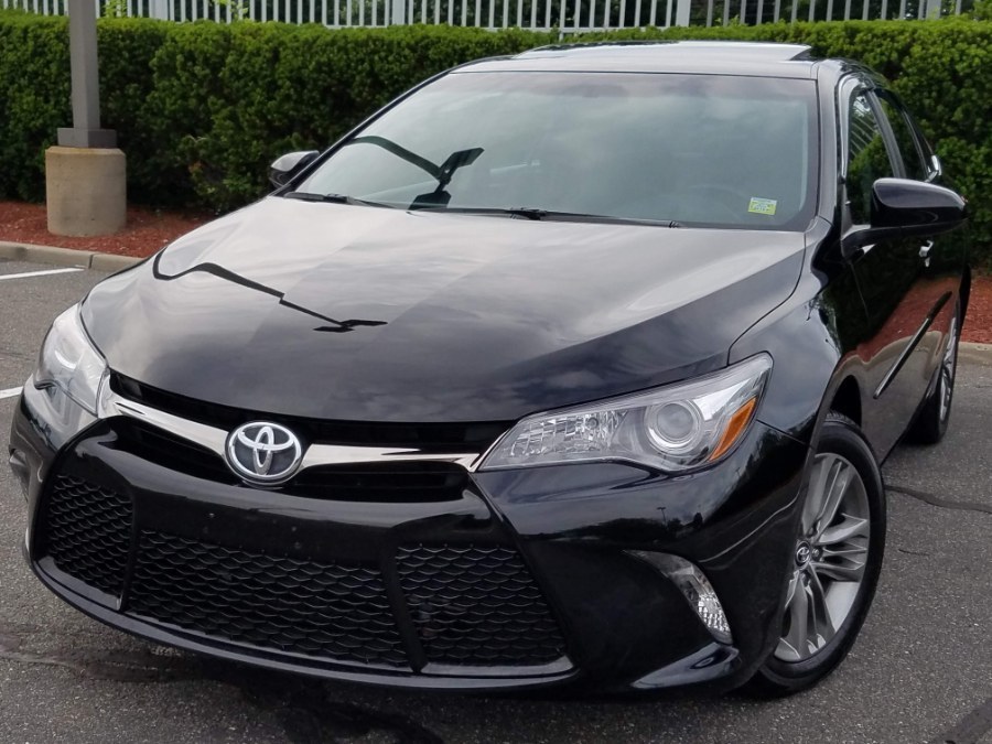 2017 Toyota Camry SE w/Sunroof,RearviewCamera,Bluetooth, available for sale in Queens, NY