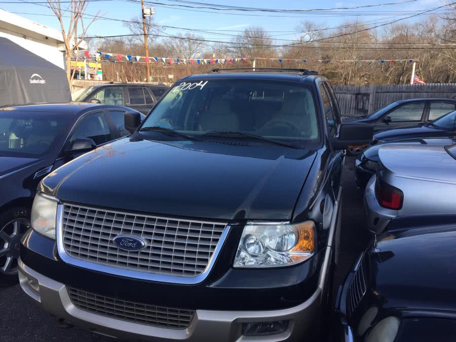2004 Ford Expedition 5.4L Eddie Bauer 4WD, available for sale in West Babylon, New York | Boss Auto Sales. West Babylon, New York