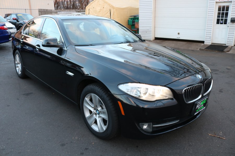 2013 BMW 5 Series 4dr Sdn 528i xDrive AWD, available for sale in Meriden, Connecticut | Jazzi Auto Sales LLC. Meriden, Connecticut
