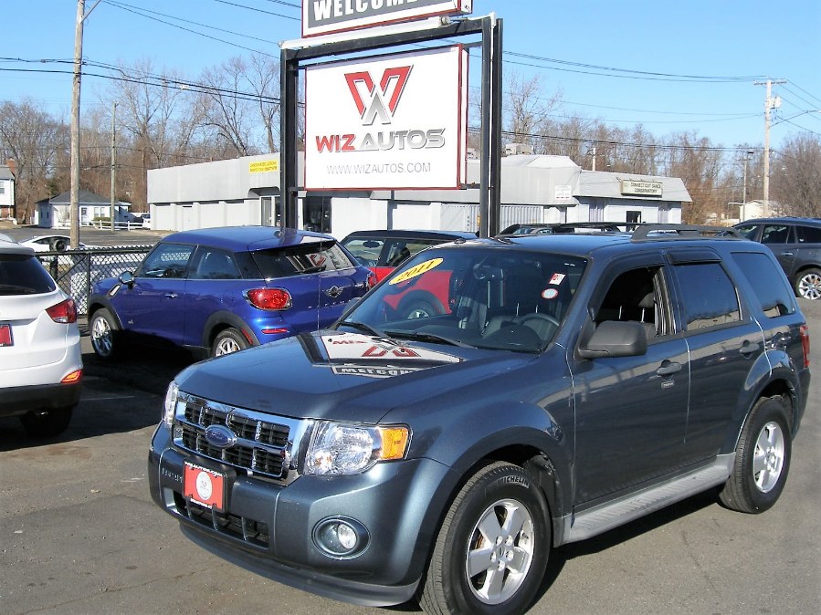 2011 Ford Escape FWD 4dr XLT, available for sale in Stratford, Connecticut | Wiz Leasing Inc. Stratford, Connecticut