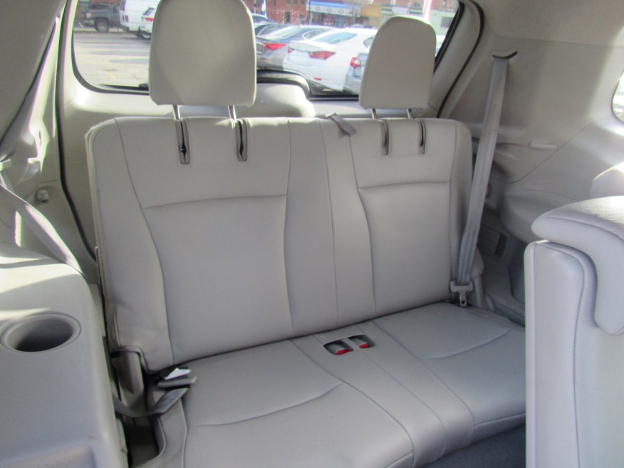 2010 Toyota Highlander 4WD 4dr V6 SE, available for sale in Worcester, Massachusetts | Hilario's Auto Sales Inc.. Worcester, Massachusetts 2010 Toyota Highlander 4WD 4dr V6 SE, available for sale in Worcester, Massachusetts | Hilario's Auto Sales Inc.. Worcester, Massachusetts