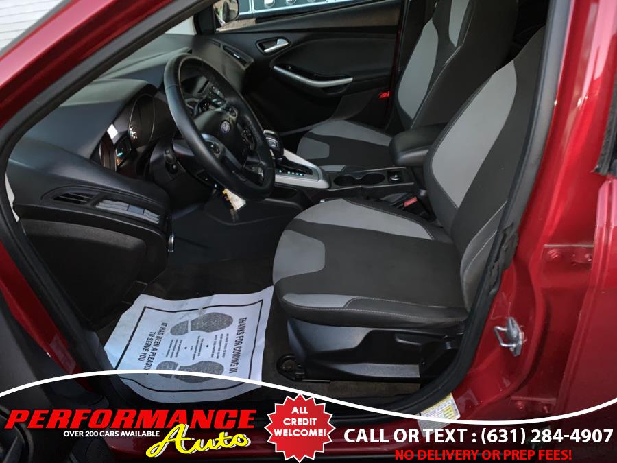 2012 Ford Focus 4dr Sdn SE, available for sale in Bohemia, New York | Performance Auto Inc. Bohemia, New York 2012 Ford Focus 4dr Sdn SE, available for sale in Bohemia, New York | Performance Auto Inc. Bohemia, New York