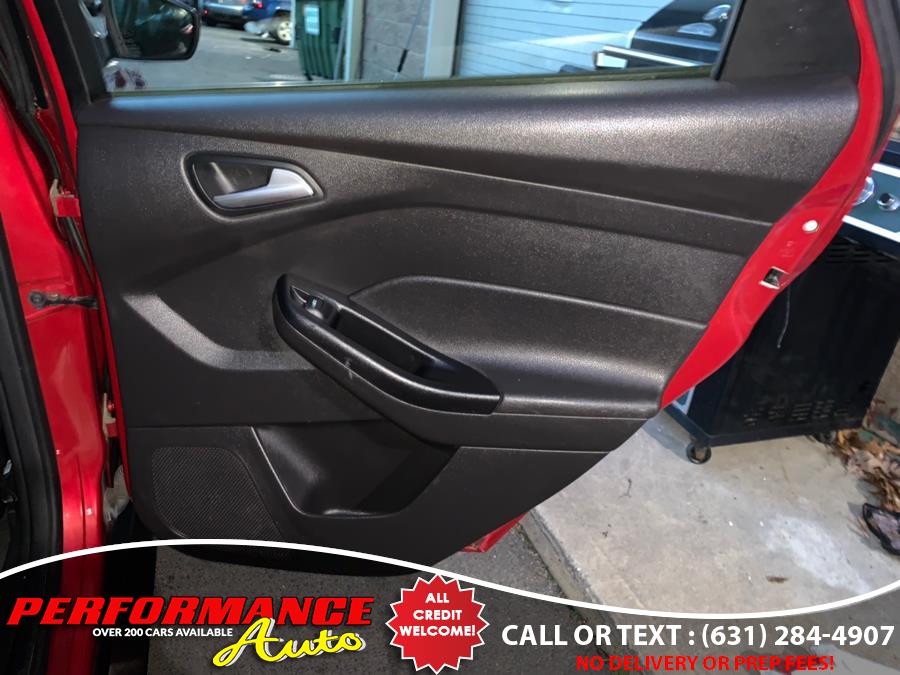 2012 Ford Focus 4dr Sdn SE, available for sale in Bohemia, New York | Performance Auto Inc. Bohemia, New York 2012 Ford Focus 4dr Sdn SE, available for sale in Bohemia, New York | Performance Auto Inc. Bohemia, New York