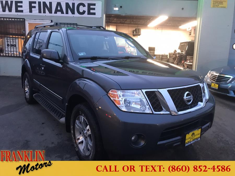 2011 Nissan Pathfinder 4WD 4dr V6 LE, available for sale in Hartford, Connecticut | Franklin Motors Auto Sales LLC. Hartford, Connecticut