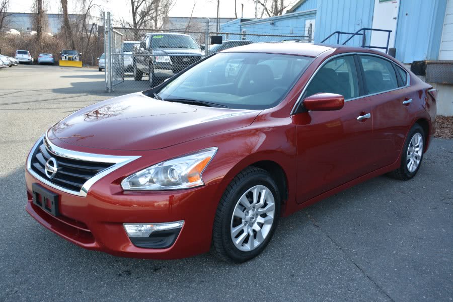 2015 Nissan Altima 4dr Sdn I4 2.5 S, available for sale in Ashland , Massachusetts | New Beginning Auto Service Inc . Ashland , Massachusetts