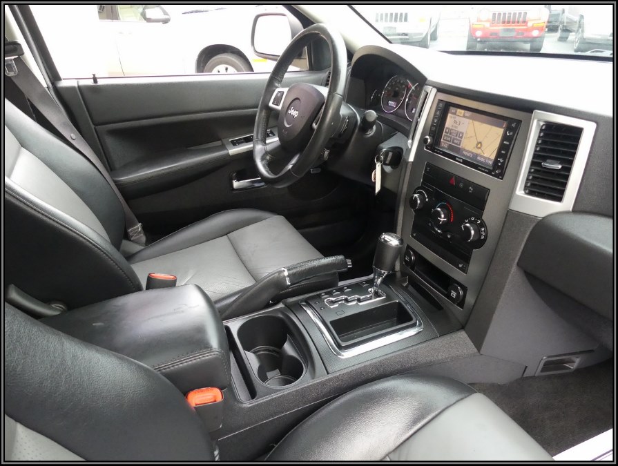 2010 Jeep Grand Cherokee 4WD 4dr Laredo, available for sale in Huntington Station, New York | My Auto Inc.. Huntington Station, New York 2010 Jeep Grand Cherokee 4WD 4dr Laredo, available for sale in Huntington Station, New York | My Auto Inc.. Huntington Station, New York