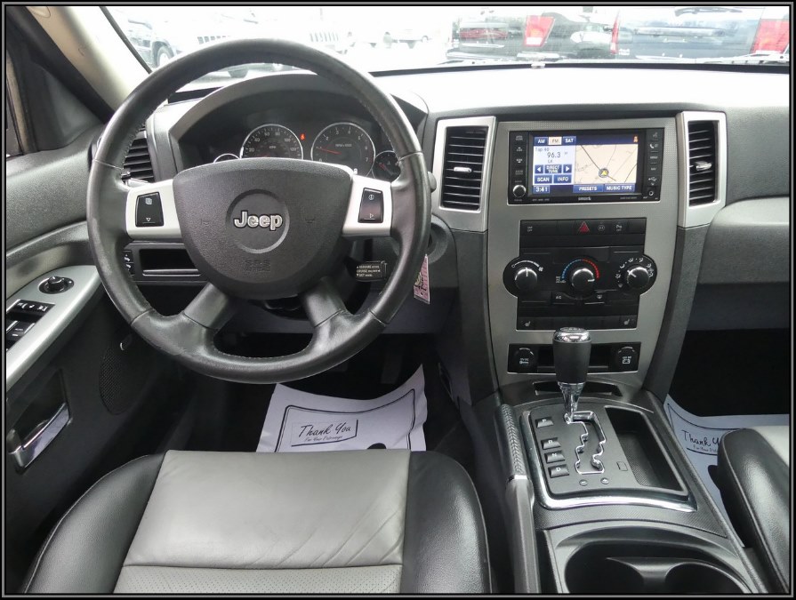 2010 Jeep Grand Cherokee 4WD 4dr Laredo, available for sale in Huntington Station, New York | My Auto Inc.. Huntington Station, New York 2010 Jeep Grand Cherokee 4WD 4dr Laredo, available for sale in Huntington Station, New York | My Auto Inc.. Huntington Station, New York