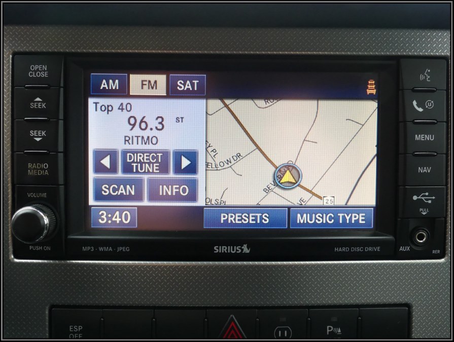 2010 Jeep Grand Cherokee 4WD 4dr Laredo, available for sale in Huntington Station, New York | My Auto Inc.. Huntington Station, New York 2010 Jeep Grand Cherokee 4WD 4dr Laredo, available for sale in Huntington Station, New York | My Auto Inc.. Huntington Station, New York