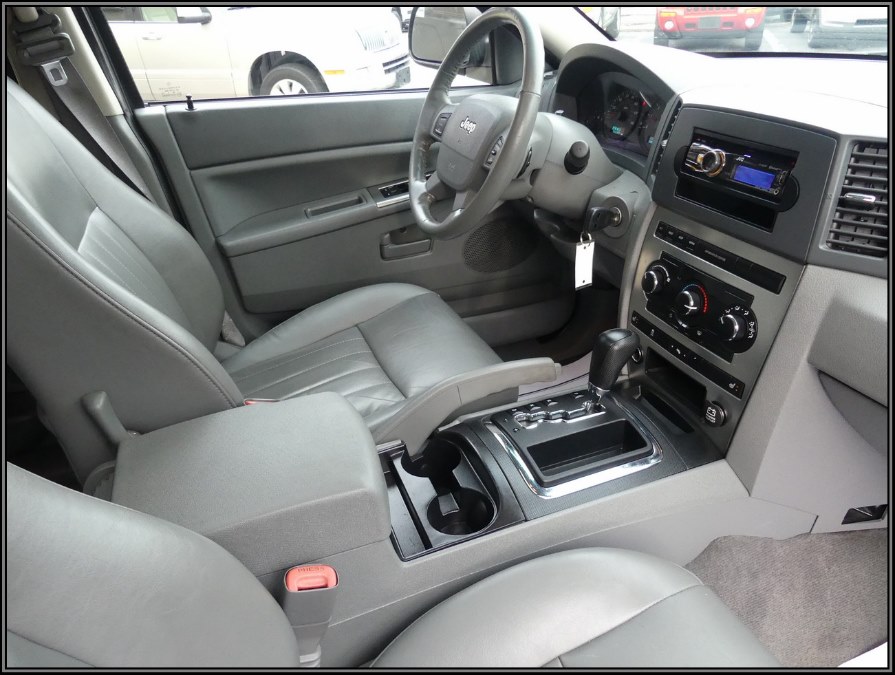 2006 Jeep Grand Cherokee 4dr Laredo 4WD, available for sale in Huntington Station, New York | My Auto Inc.. Huntington Station, New York 2006 Jeep Grand Cherokee 4dr Laredo 4WD, available for sale in Huntington Station, New York | My Auto Inc.. Huntington Station, New York