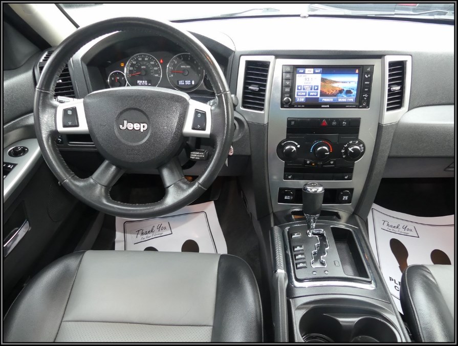 2009 Jeep Grand Cherokee 4WD 4dr Laredo, available for sale in Huntington Station, New York | My Auto Inc.. Huntington Station, New York 2009 Jeep Grand Cherokee 4WD 4dr Laredo, available for sale in Huntington Station, New York | My Auto Inc.. Huntington Station, New York