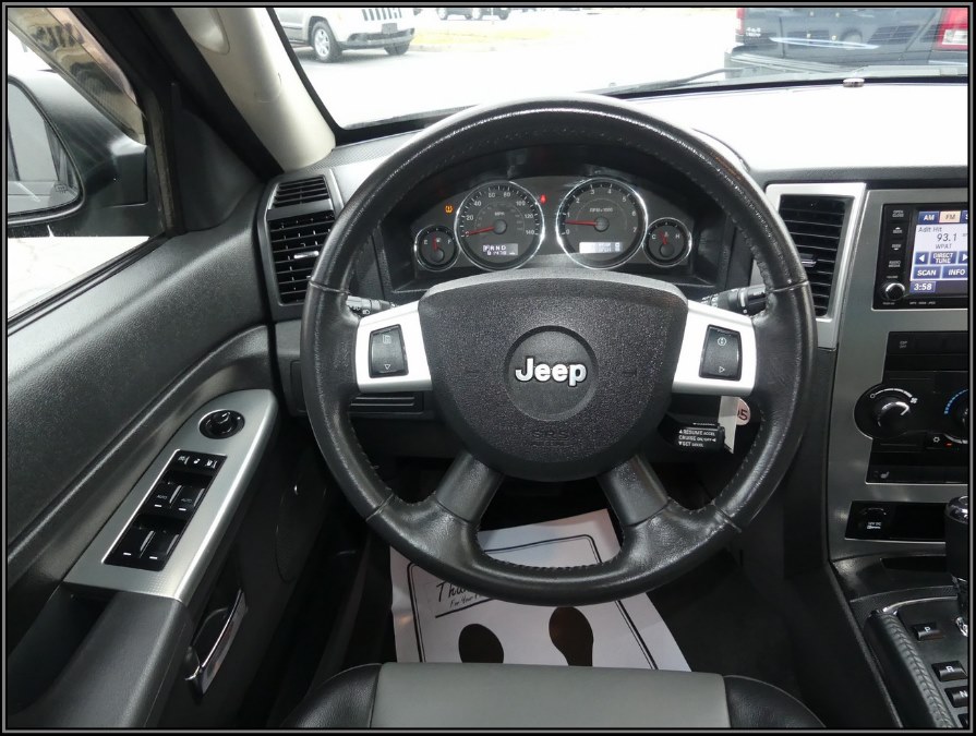 2009 Jeep Grand Cherokee 4WD 4dr Laredo, available for sale in Huntington Station, New York | My Auto Inc.. Huntington Station, New York 2009 Jeep Grand Cherokee 4WD 4dr Laredo, available for sale in Huntington Station, New York | My Auto Inc.. Huntington Station, New York