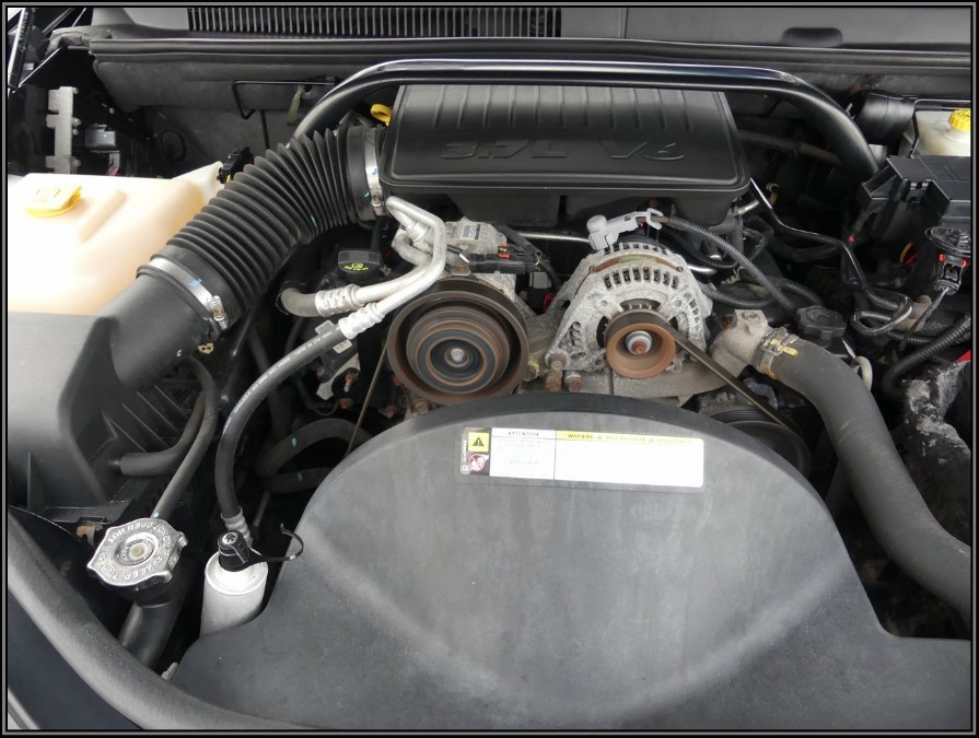 2009 Jeep Grand Cherokee 4WD 4dr Laredo, available for sale in Huntington Station, New York | My Auto Inc.. Huntington Station, New York 2009 Jeep Grand Cherokee 4WD 4dr Laredo, available for sale in Huntington Station, New York | My Auto Inc.. Huntington Station, New York