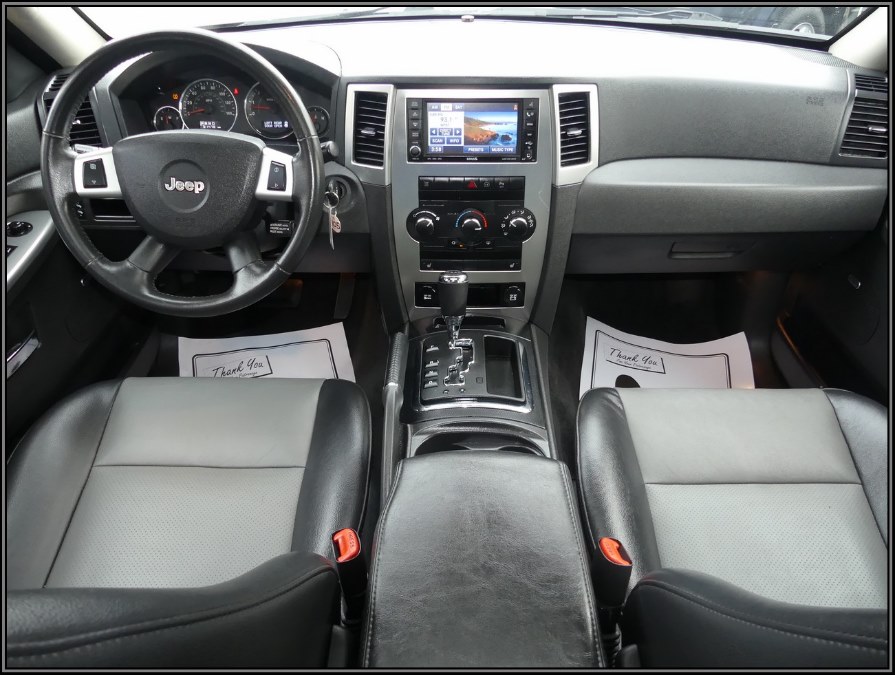 2009 Jeep Grand Cherokee 4WD 4dr Laredo, available for sale in Huntington Station, New York | My Auto Inc.. Huntington Station, New York 2009 Jeep Grand Cherokee 4WD 4dr Laredo, available for sale in Huntington Station, New York | My Auto Inc.. Huntington Station, New York