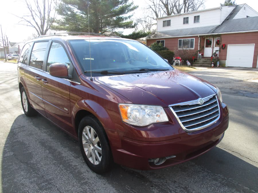 2008 Chrysler Town & Country 4dr Wgn Touring, available for sale in West Babylon, New York | New Gen Auto Group. West Babylon, New York
