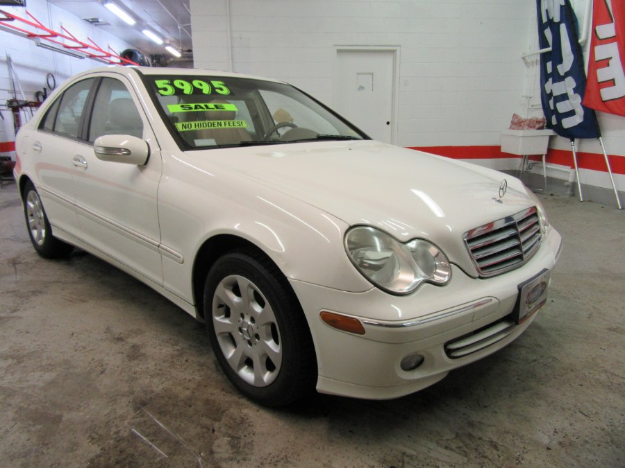 2005 Mercedes-Benz C-Class 4dr Sdn 2.6L, available for sale in Little Ferry, New Jersey | Royalty Auto Sales. Little Ferry, New Jersey
