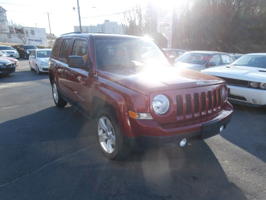2013 Jeep Patriot 4WD 4dr Latitude, available for sale in Waterbury, Connecticut | Jim Juliani Motors. Waterbury, Connecticut