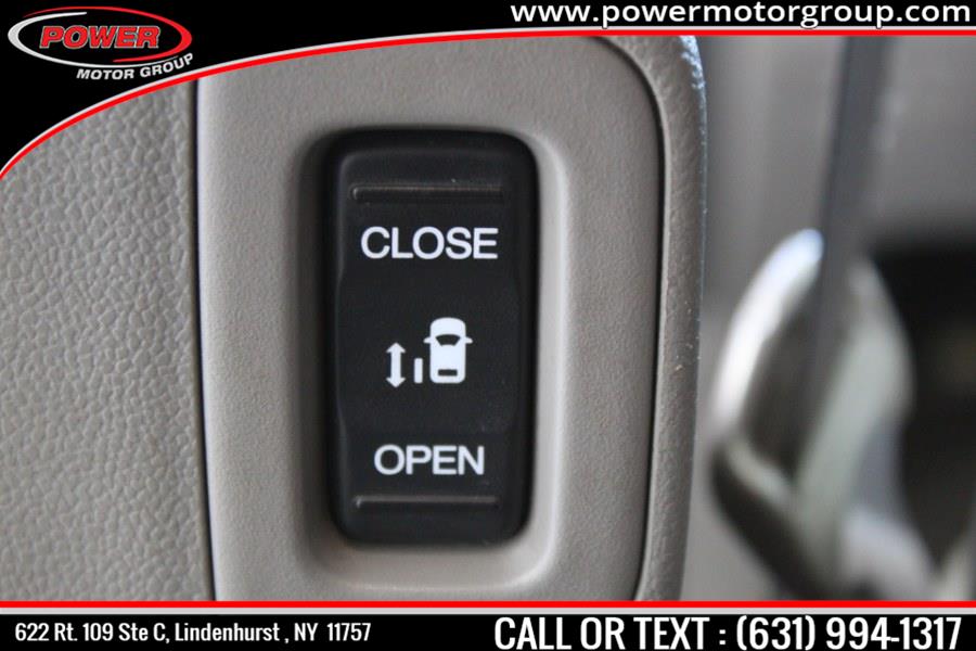 2012 Honda Odyssey 5dr EX-L w/Navi, available for sale in Lindenhurst, New York | Power Motor Group. Lindenhurst, New York 2012 Honda Odyssey 5dr EX-L w/Navi, available for sale in Lindenhurst, New York | Power Motor Group. Lindenhurst, New York